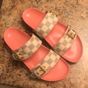 Louis Vuitton sandals WORN 3 TIMES. Authenticated!